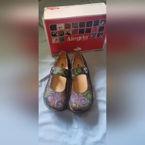 Allegria by PG Lite Paloma Mary Janes - Size 39    Y NIB